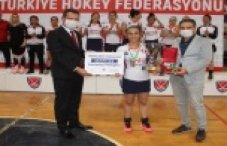 Hokeyin Şampiyonu Gaziantep polis gücü oldu!