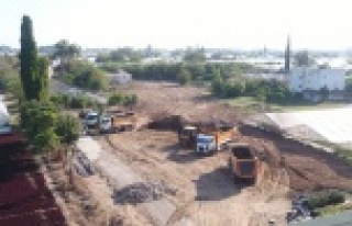 Kırcami’de yol açım çalışmaları devam ediyor