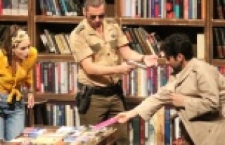 Kitaplar prömiyer yaptı