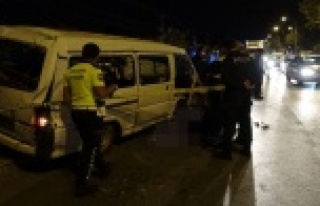 Pazar dönüşü feci kaza: 1 ölü, 1 yaralı