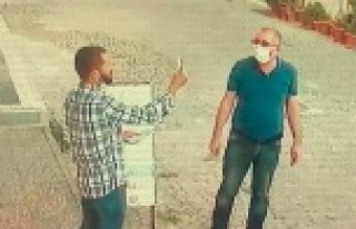 Rüzgarda uçuşan binlerce lirayı toplayıp sahibine...