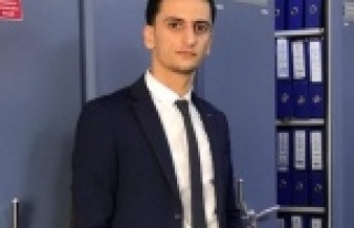 Tapu memuru evinde ölü bulundu