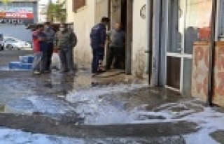 Temizlik malzemelerinin satıldığı iş yerinde...