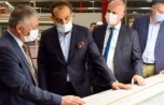 Vali Yazıcı Antalya OSB firmalarını ziyaret etti
