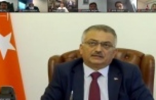 Vali Yazıcı: “Tarımla uğraşan insanlar iyi...