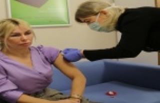 "280 kişinin katıldığı Covid-19 aşısında...