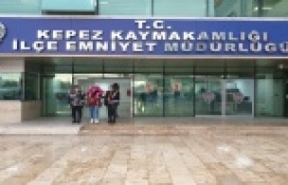 63 yıl 6 ay kesinleşmiş hapis cezası olan kadın...