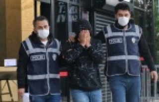 Alanya'da 12 kişiden 1 milyon TL vurgun yaptı