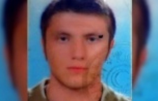 Alanya'da ağaca çarpan motosikletli genç öldü