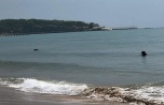 Alanya'da define avcıları sualtına dalış...