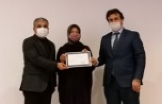 Alanya'da emekli olan 41 öğretmene şeref belgeli...