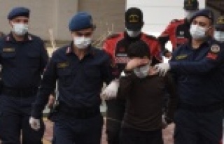 Alanya'da kovalanan araçtan bakın neler çıktı