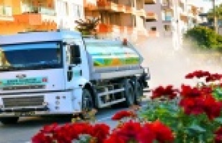 Alanya’da cadde ve sokaklar mikronsis ile temizleniyor