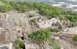 Alanya’daki gün yüzüne çıkarılan Syedra Antik...