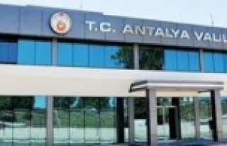 Antalya Valiliğinden kamu personeline yönelik geçici...