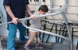 “Baba koşabilecek miyim?” diye sordu, yeni protezine...