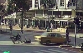 Bomboş bulvarda birbirlerine girdiler, motosiklet...