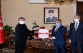 ‘Erişilebilirlik Seferberliği’ belgeleri sahiplerini...