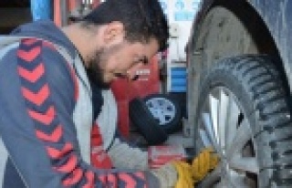İnternet üzerinden alınan kış lastiklerinde üretim...