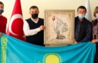 Kazak başkandan başkan Yücel'e ziyaret