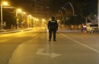 Kısıtlamayla birlikte sokaklar sessizliğe büründü