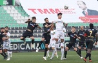 Lider Alanyaspor farkı açma şansını kaybetti