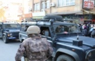 Polisi şehit eden saldırgan Antalya'daki tüyler...