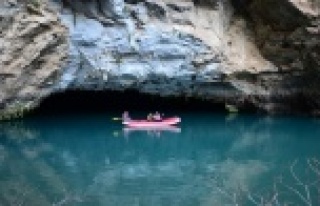 Sel suları dünyaca ünlü Altınbeşik Mağarasının...