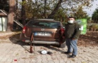 Yaptıkları ‘far avı’ otomobile mal oldu