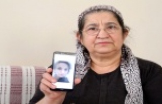 8 aydır haber alamadığı kızı için , gözyaşlarına...