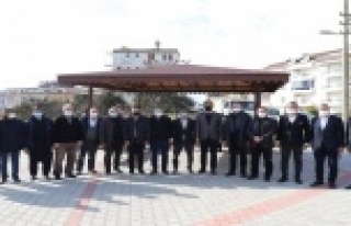 Ak Parti hız kesmiyor!