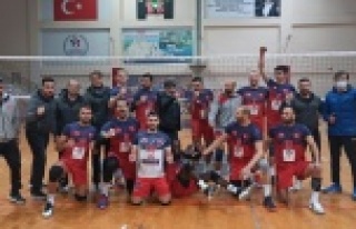 Alanya Belediyespor adım adım şampiyonluğa gidiyor