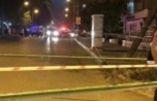 Alanya'da çatlak bina paniği! Jandarma boşalttı