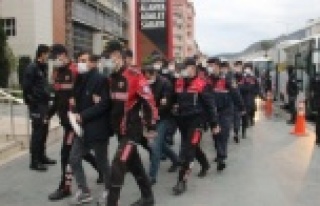 Alanya'da uyuşturucu operasyonunda gözaltına...