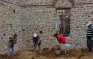 Alanya Gülevşen Camii'nin ana duvarları tamamlandı