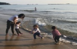 Alanya’da yılın ilk günlerinde deniz keyfi