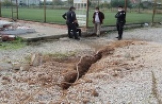 Antalya'da güpegündüz kablo hırsızlığı...