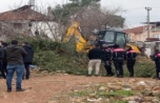 Antalya’da silahlı kavga: 1’i ağır 3 yaralı