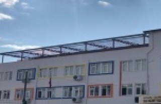 Büyükşehir’den  liseye çatı desteği