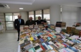 Cemil Meriç 'te kitap sayısı 50 bini buldu