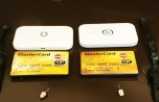 Ehliyet sınavında kamera, kulaklık ve wifi sisteminden...