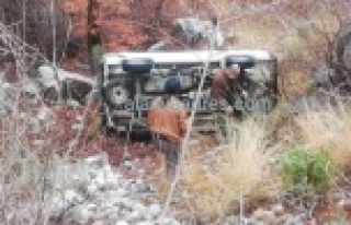 Halk sanatçısı Kuşyuvasında aracıyla uçuruma...