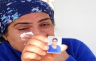 Kayıp kızı için gözyaşlarına boğuldu