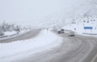 Meteoroloji'den Antalya ve ilçeleri için sağanak...