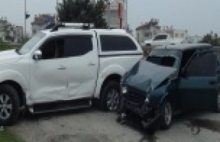 Oğlunun yaralandığını kaza yerinde gözyaşı...