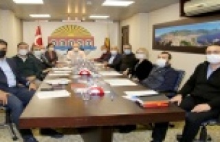 Şahin turizm çalışanlarını unutmadı