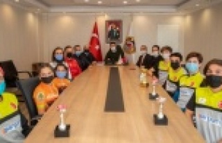 Sporculardan Başkan Yücel’e ziyaret