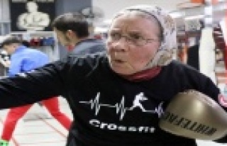 Süper nine tüm boksörlere meydan okuyor