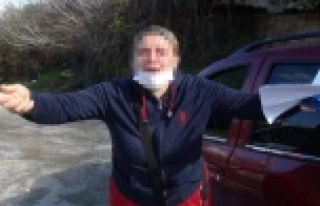 Uyuşturucu bağımlısı oğlunu sokakta baygın...