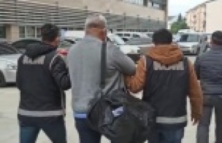 7 ayrı suçtan aranırken kimlik bilgilerini kullandığı...